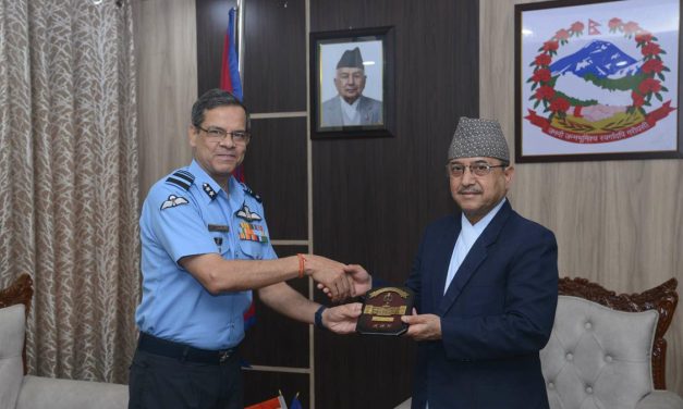 Minister Khadka meets Indian National Defence College’s students