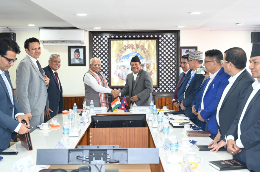 Deputy PM Singh Meets Indian Minister Manohar Lal, Discusses Urban Development Cooperation
