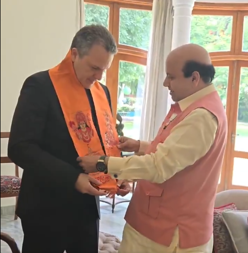 BJP Leader Vijoy Jolly Felicitates Brazilian Ambassador to India with Traditional Honors