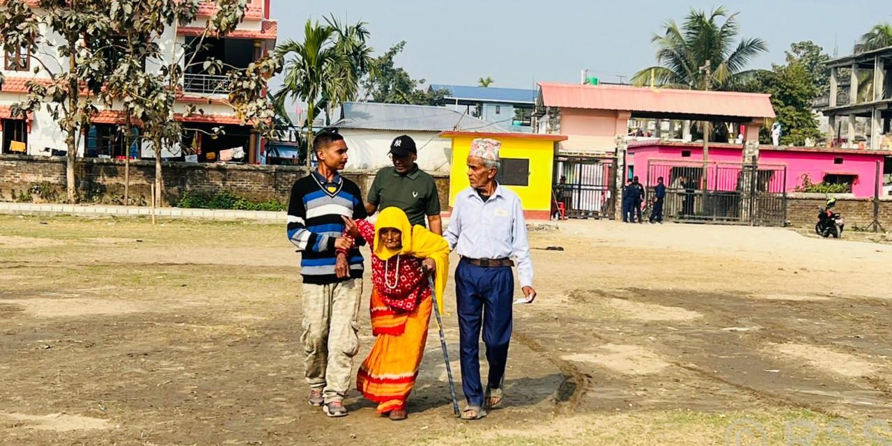 104-year-old woman votes in Mechinagar